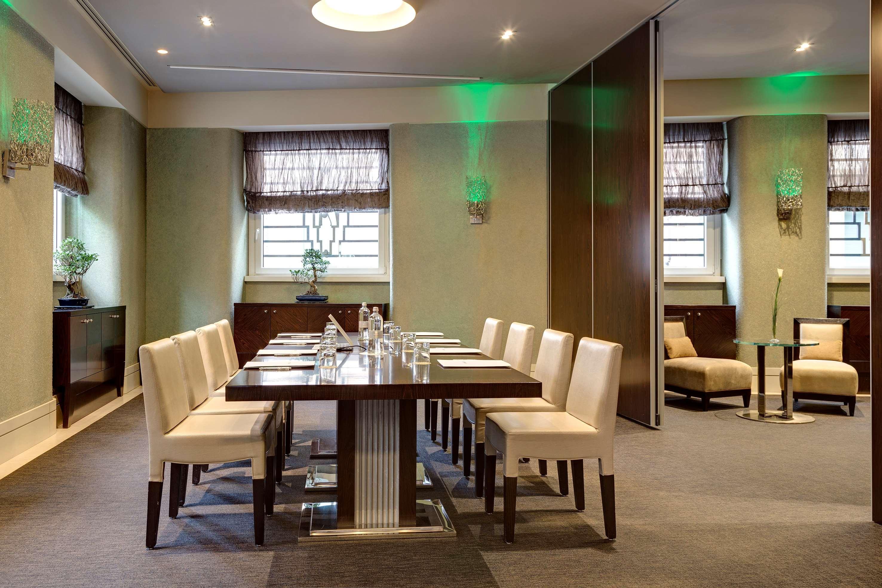 Meliá Genova Hotel Exterior foto Meeting room at the hotel